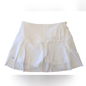 White Lululemon Lost in Pace Tennis Skirt Size 6